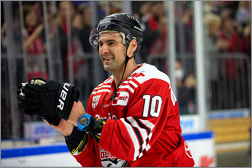 PENNY DEL; Koelner Haie- Fischtown Pinguins; Koeln, 04.10.2022